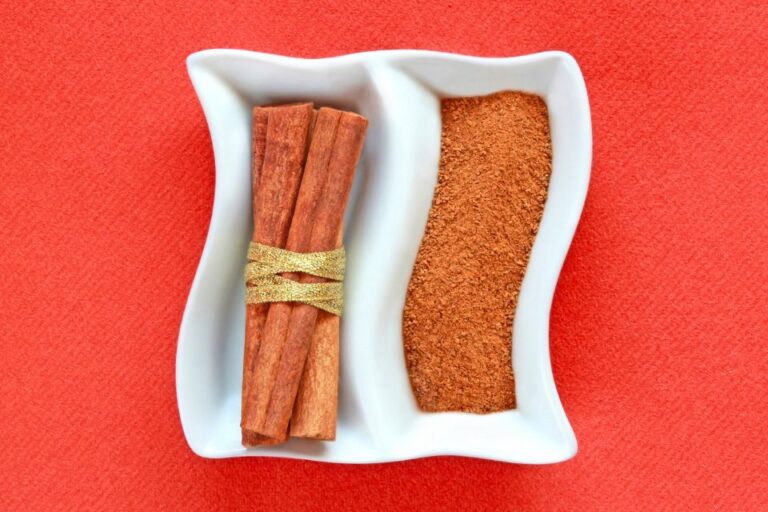 10 Herbs & Spices That Boost Weight Loss